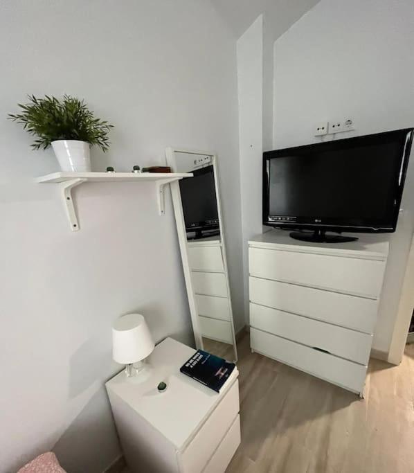 Apartmán Centrico A Metros De La Playa A Coruña Exteriér fotografie