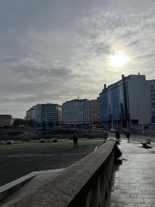 Apartmán Centrico A Metros De La Playa A Coruña Exteriér fotografie