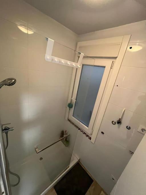 Apartmán Centrico A Metros De La Playa A Coruña Exteriér fotografie